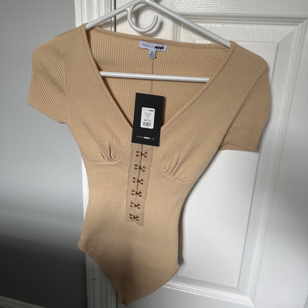 Bodysuit! - Picture 2 of 2
